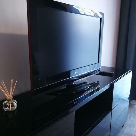 Apartament Nad Odra Z Tarasem Wrocław Buitenkant foto